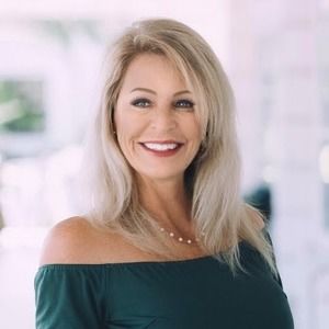 Meet your Posher, Beth